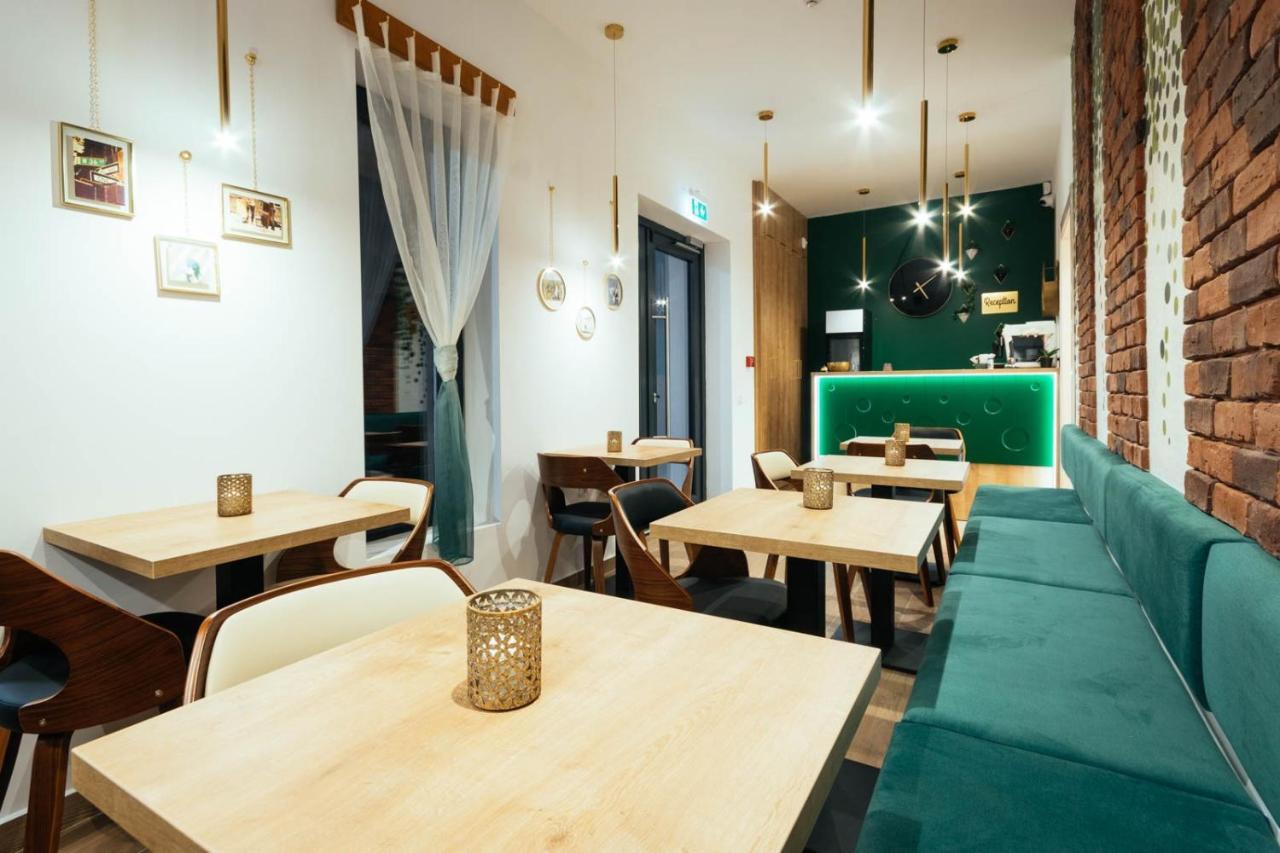 Liane Boutique Hotel Câmpulung Moldovenesc Eksteriør bilde