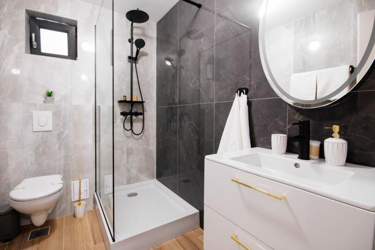 Liane Boutique Hotel Câmpulung Moldovenesc Eksteriør bilde
