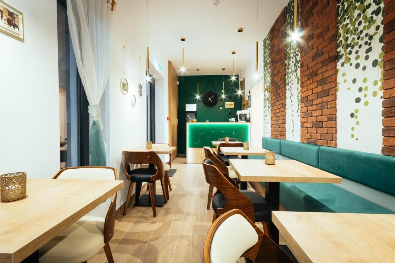 Liane Boutique Hotel Câmpulung Moldovenesc Eksteriør bilde
