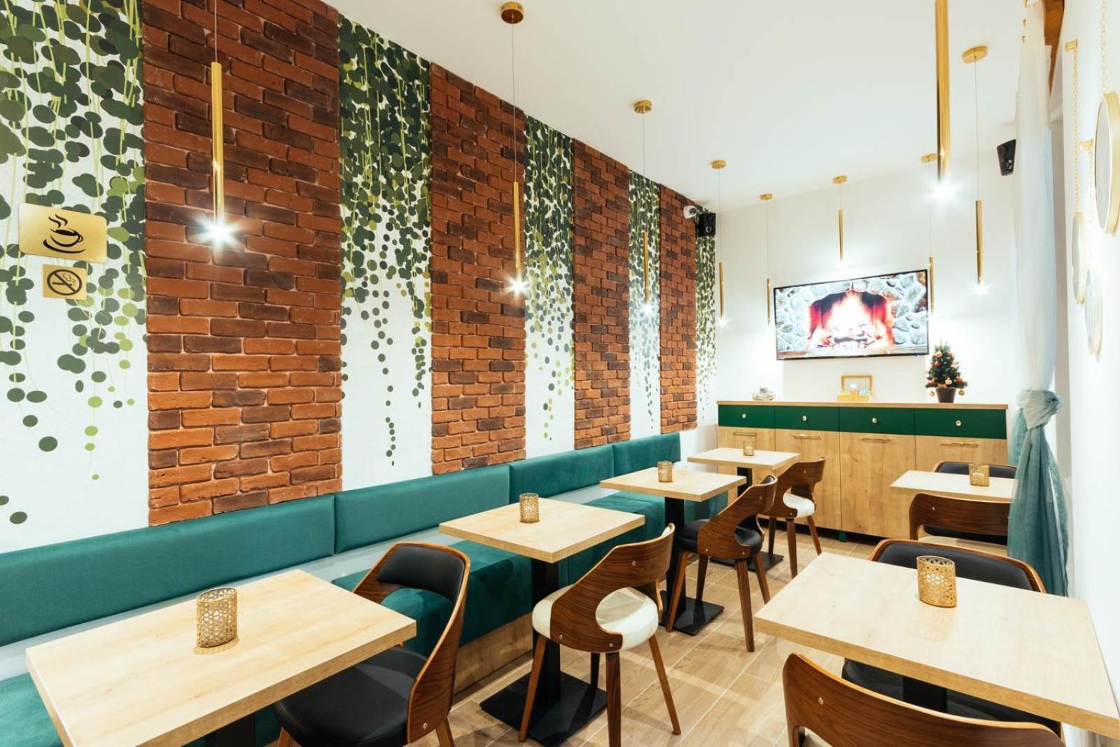 Liane Boutique Hotel Câmpulung Moldovenesc Eksteriør bilde